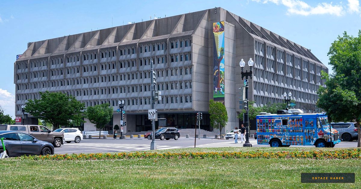 HHS Signals Shift Toward Official COVID-19 Vaccine Injury Compensation Table